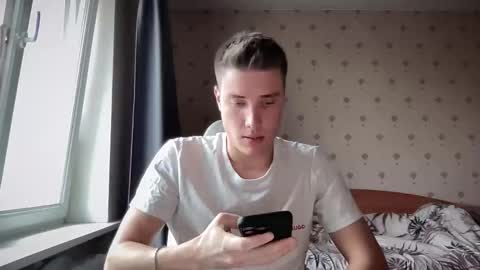 Snapshot of azazelmax chatting on 10/29/25, 09:22 azazelmax online show from 10/29/25, 09:22