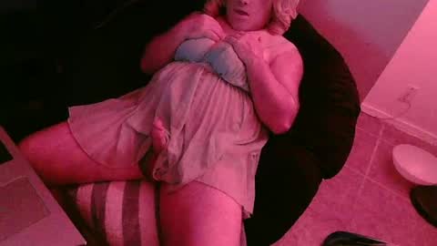 AZBritneyCD online show from 06/07/26, 05:33