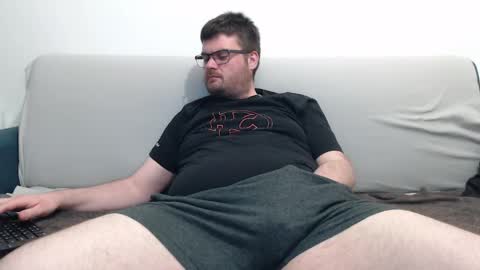 Azer online show from 04/17/26, 08:23