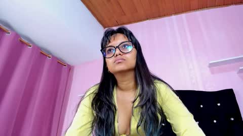 azul_moon online show from 10/04/25, 04:21