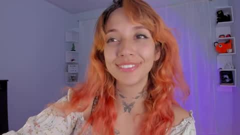 azumi saan online show from 03/03/25, 01:42