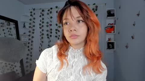 azumi saan online show from 09/18/25, 02:35