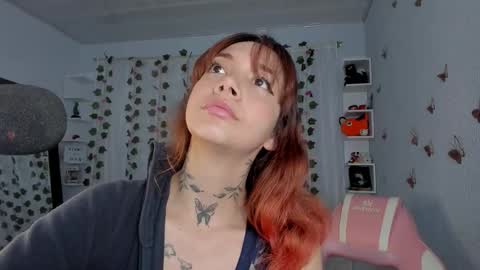 azumi saan online show from 10/10/25, 02:54