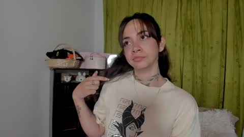 azumi saan online show from 04/09/26, 02:11