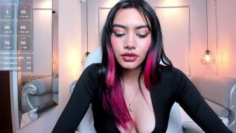 Azura online show from 01/29/25, 01:58