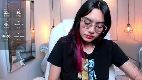 Azura online show from 02/14/25, 01:23