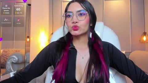 Azura online show from 01/15/26, 07:39