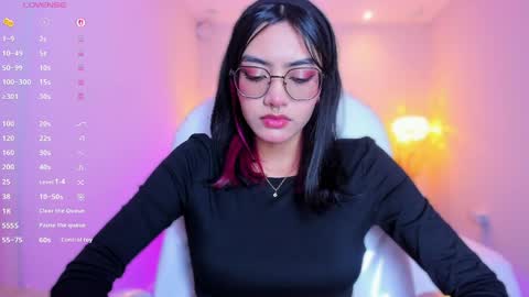 Azura online show from 03/31/26, 07:25