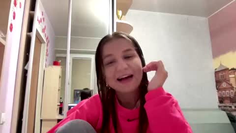 Niki online show from 07/12/26, 05:04