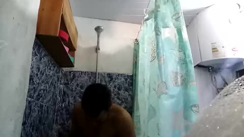 B3B3LATINO online show from 11/19/25, 01:44