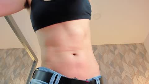 Anny online show from 04/18/26, 03:54