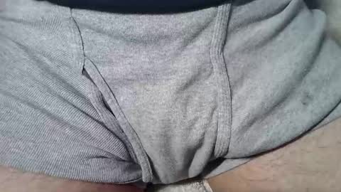 Snapshot of b4dman_ chatting on 09/26/25, 05:00 OneHitWonderr online show from 09/26/25, 05:00