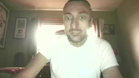 b_johnson530 online show from 11/24/25, 09:25