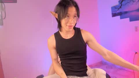 Snapshot of baaby_boyy chatting on 02/16/25, 07:16 odeley online show from 02/16/25, 07:16