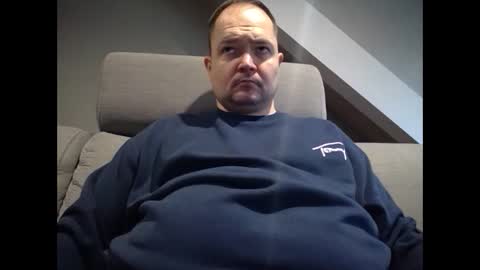 baambarylaa online show from 10/12/25, 01:21