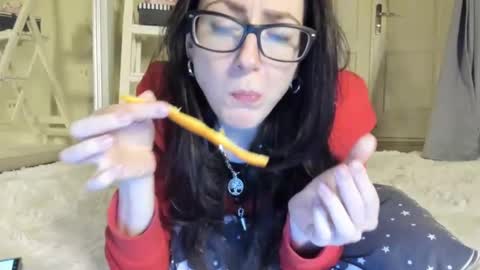 babby_jewel online show from 02/02/25, 02:13