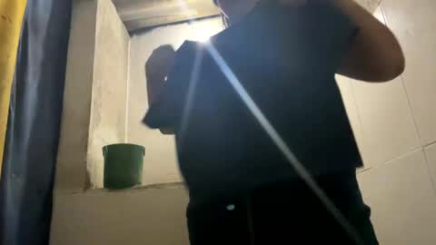 Snapshot of babby_swet chatting on 12/14/24, 11:12 babby_swet online show from 12/14/24, 11:12