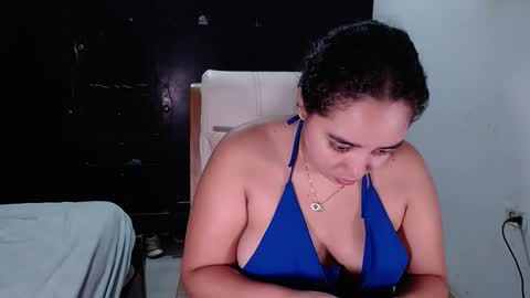 Snapshot of babby_swet chatting on 11/22/25, 12:04 babby_swet online show from 11/22/25, 12:04