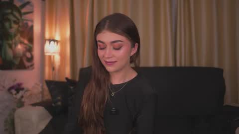 Snapshot of babesamanta chatting on 11/15/25, 03:15 Samanta online show from 11/15/25, 03:15