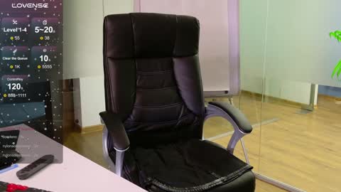 Olivia and Lexi online show from 01/22/25, 12:06