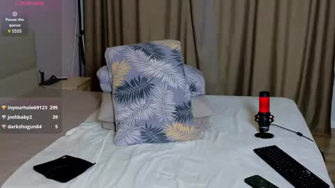 Lina online show from 12/20/24, 08:12