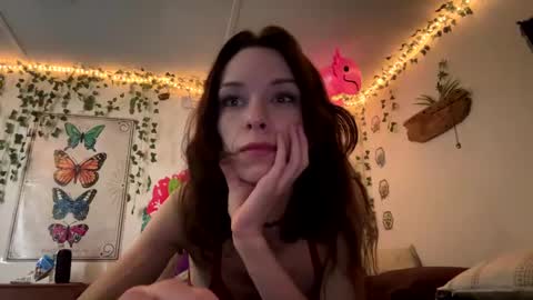 Snapshot of babiifern chatting on 01/16/25, 03:34 Fern Browning online show from 01/16/25, 03:34