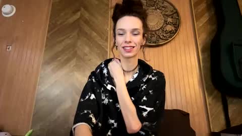 Snapshot of babiifern chatting on 03/10/25, 05:50 Fern Browning online show from 03/10/25, 05:50