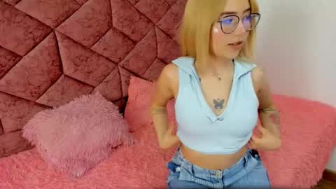 Maddie online show from 02/04/26, 07:42