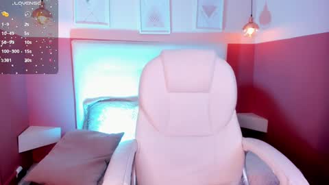 baby__kitty_ online show from 02/25/25, 09:24