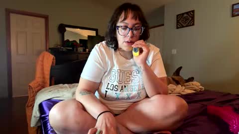 blue online show from 04/11/26, 04:17