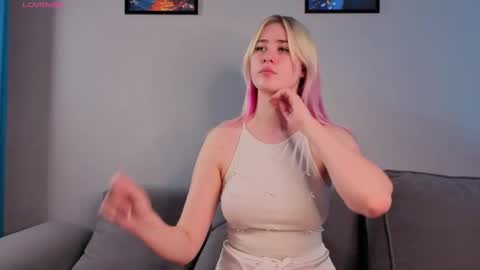 Kate online show from 06/08/26, 03:51