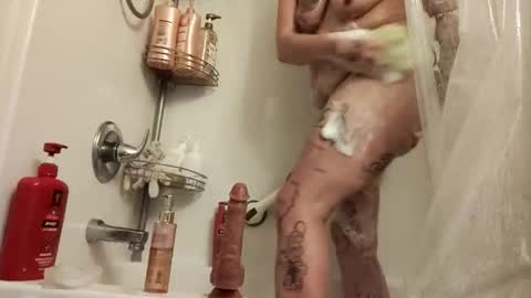 baby_dolltiff85 online show from 04/06/26, 05:30