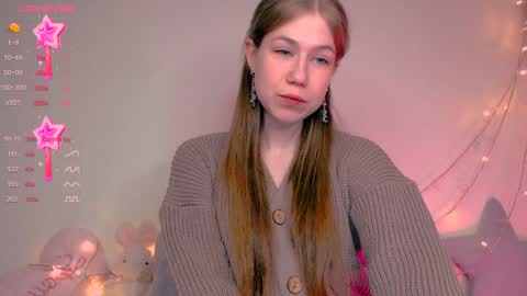 Snapshot of baby_girl_0001 chatting on 12/07/24, 12:19 Kira online show from 12/07/24, 12:19