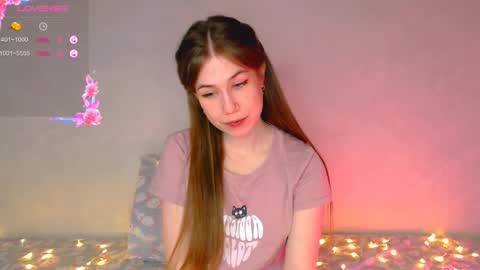 Snapshot of baby_girl_0001 chatting on 02/11/26, 04:39 Kira online show from 02/11/26, 04:39
