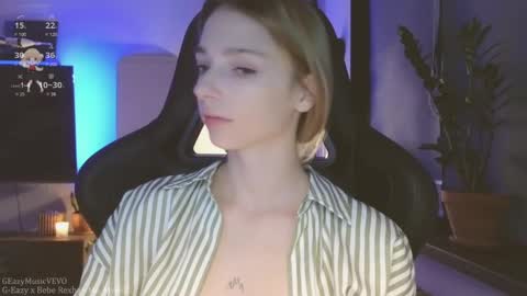 Snapshot of baby_gopn1k chatting on 01/27/25, 05:03 baby gopn1k online show from 01/27/25, 05:03