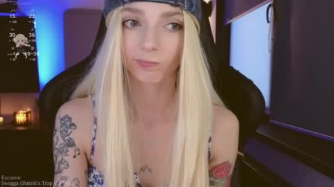 Snapshot of baby_gopn1k chatting on 02/14/25, 02:54 baby gopn1k online show from 02/14/25, 02:54