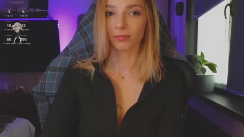 Snapshot of baby_gopn1k chatting on 03/10/25, 03:20 baby gopn1k online show from 03/10/25, 03:20