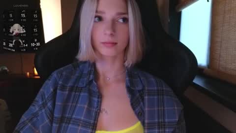 Snapshot of baby_gopn1k chatting on 10/10/25, 03:00 baby gopn1k online show from 10/10/25, 03:00