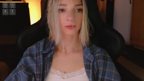 Snapshot of baby_gopn1k chatting on 11/06/25, 05:08 baby gopn1k online show from 11/06/25, 05:08