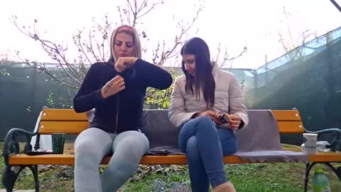 Snapshot of baby_inna chatting on 11/12/25, 07:09 Inna online show from 11/12/25, 07:09