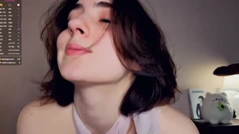 Emily online show from 04/11/26, 07:45