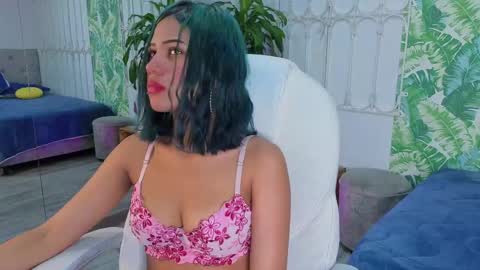 Julieta online show from 05/13/26, 04:21