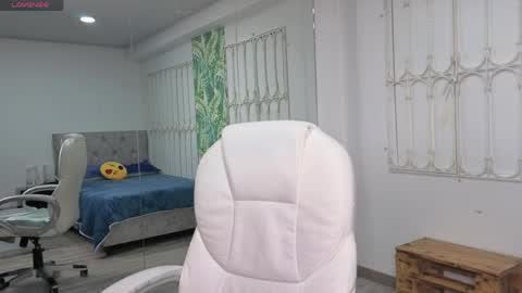 Julieta online show from 05/25/26, 11:27
