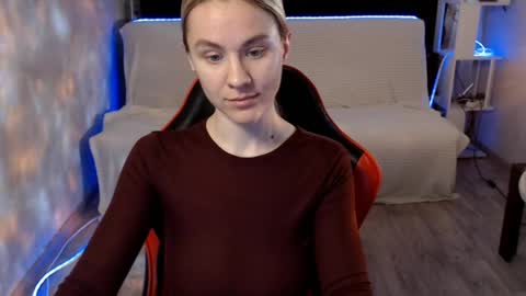 baby_kitte online show from 04/13/26, 03:23