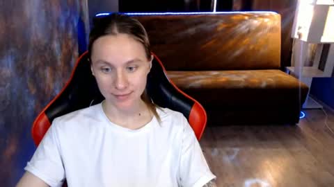 baby_kitte online show from 07/07/26, 06:47