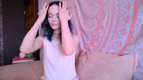 Alice online show from 04/08/26, 08:36