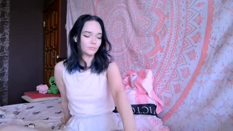 Alice online show from 04/11/26, 08:40