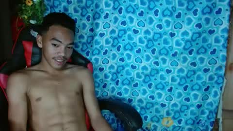 baby_razell online show from 02/25/25, 03:05