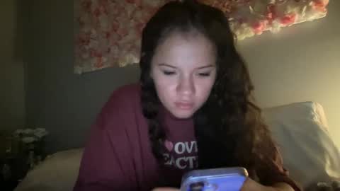 Snapshot of babyaves chatting on 05/18/26, 06:30 babyaves online show from 05/18/26, 06:30
