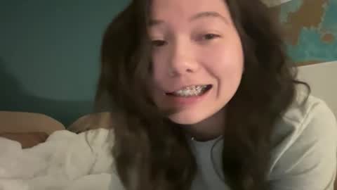 ava online show from 05/09/26, 05:45